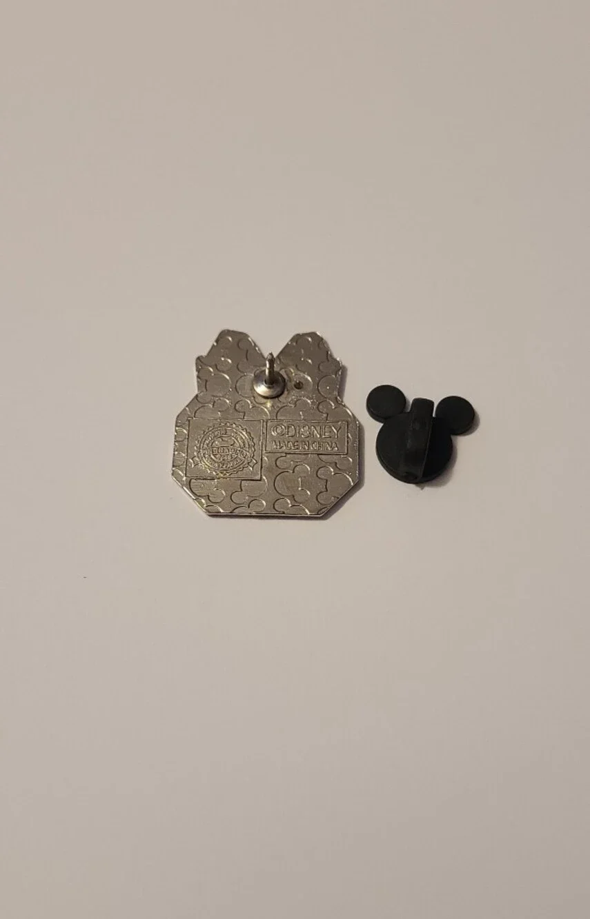 Disney Daisy Duck Pin